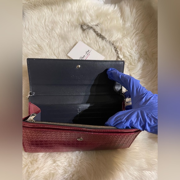 CHRISTIAN DIOR Micro Cannage Patent Leather Lady Dior Wallet On Chain Cl… - Picture 5 of 6